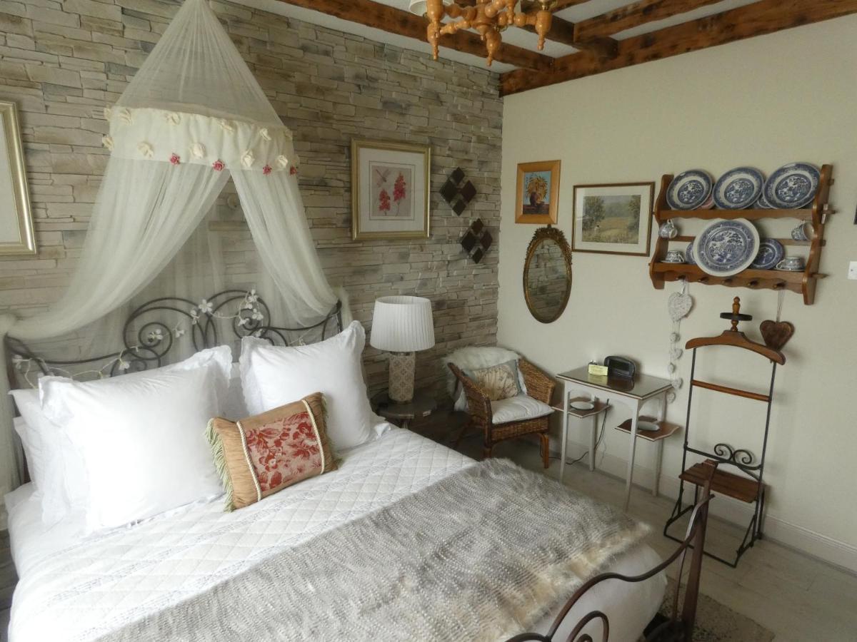 Bunratty Castle Mews B&B Exterior photo